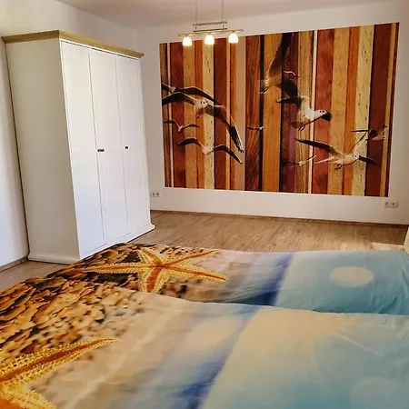 Apartment Achtern Diek, Inklusive Stellplatz Und Strandkorb Von Mai Bis September *