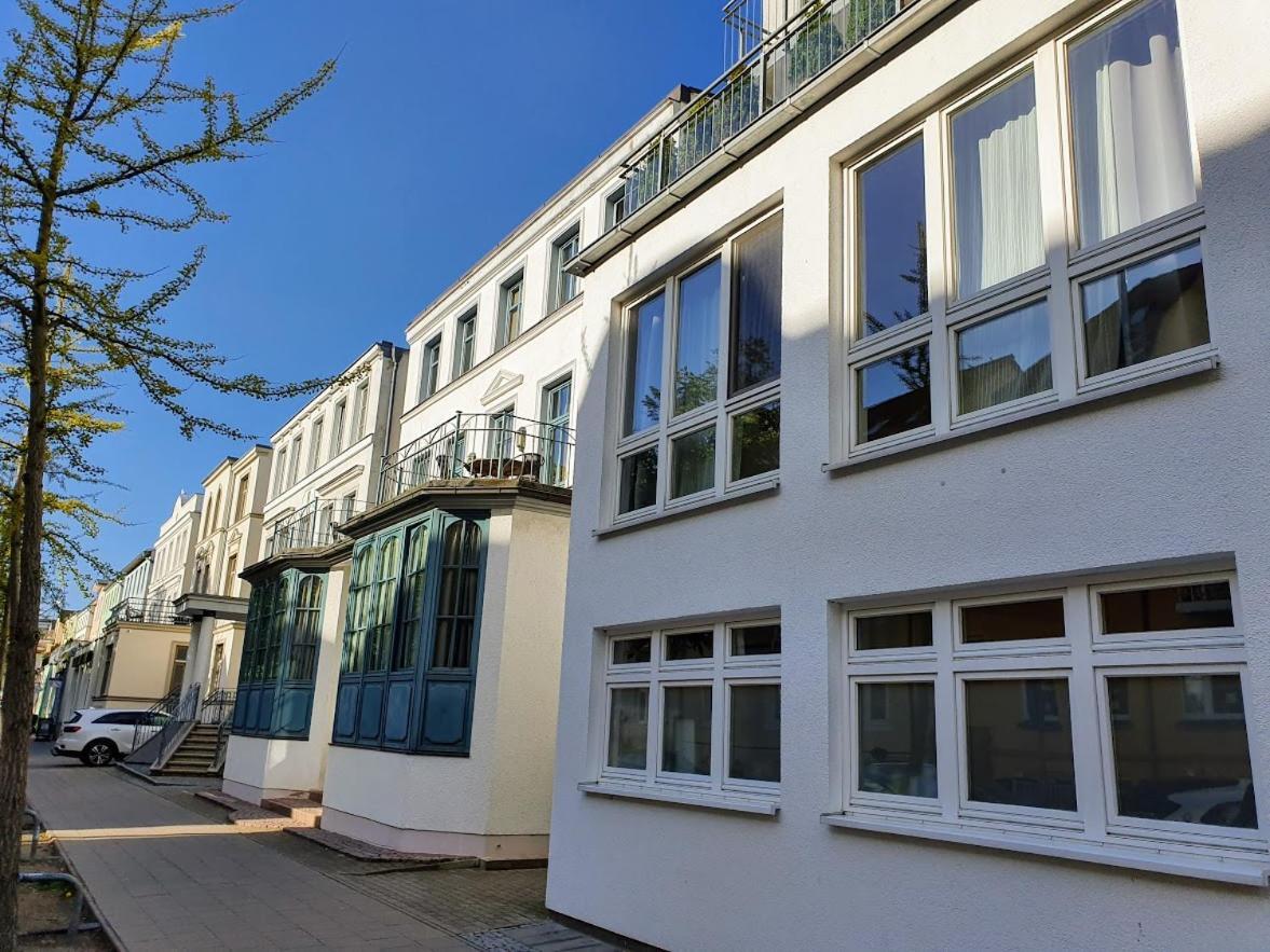 Apartment Achtern Diek, Inklusive Strandkorb Und Stellplatz